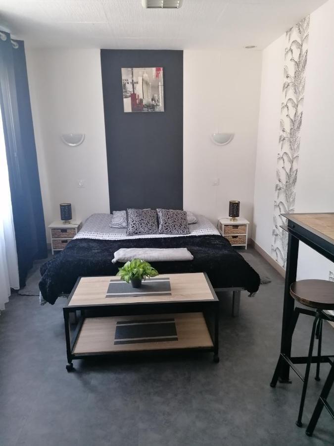 Charmant Appartement Entre Vitre Et Fougeres Chatillon-en-Vendelais Eksteriør bilde