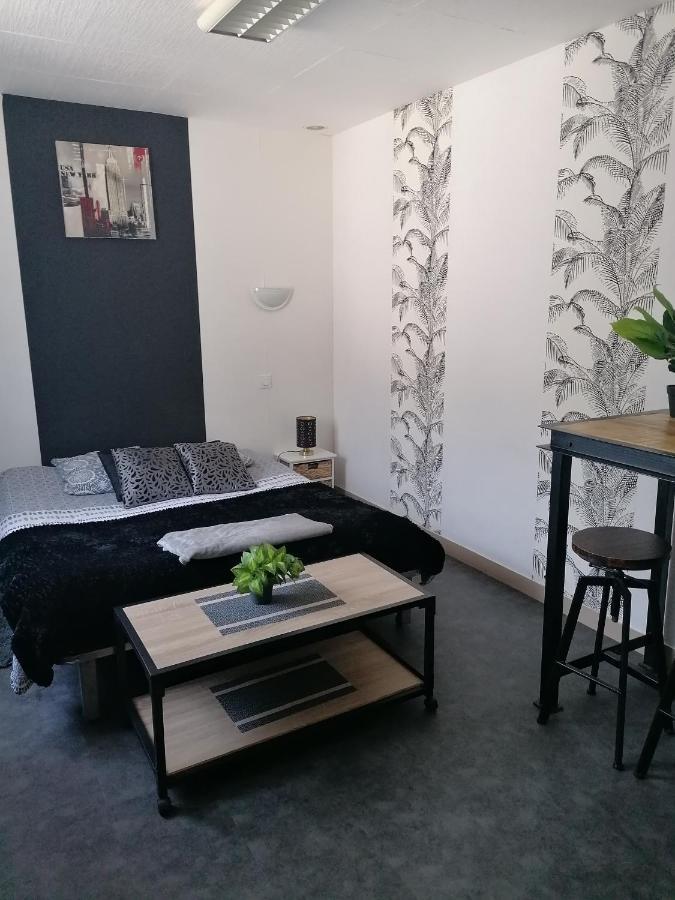 Charmant Appartement Entre Vitre Et Fougeres Chatillon-en-Vendelais Eksteriør bilde